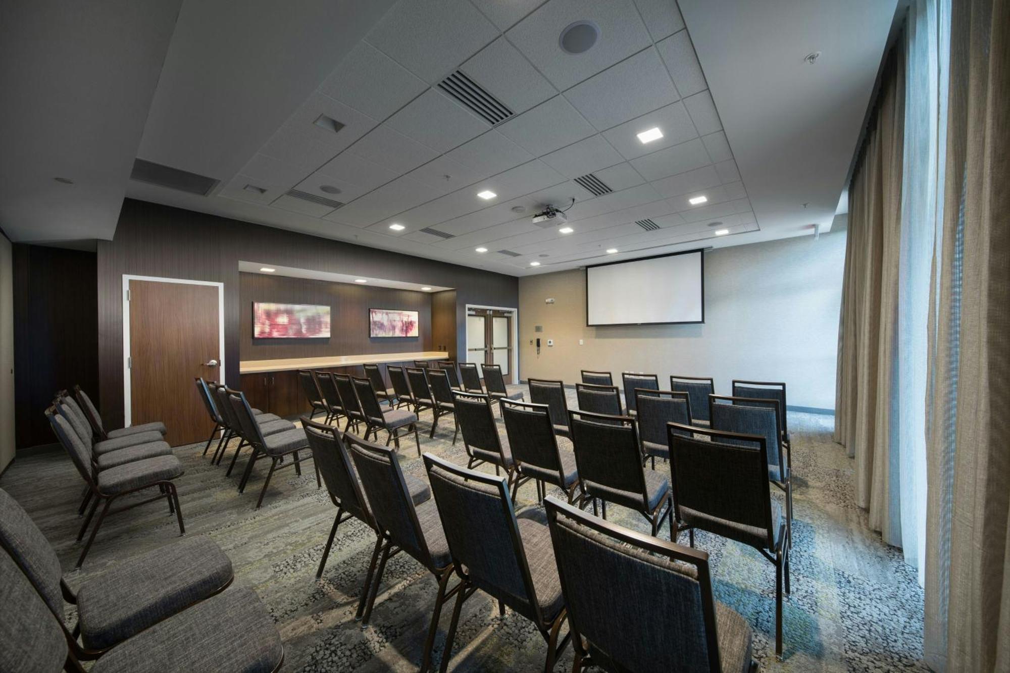 Courtyard By Marriott Russellville Luaran gambar