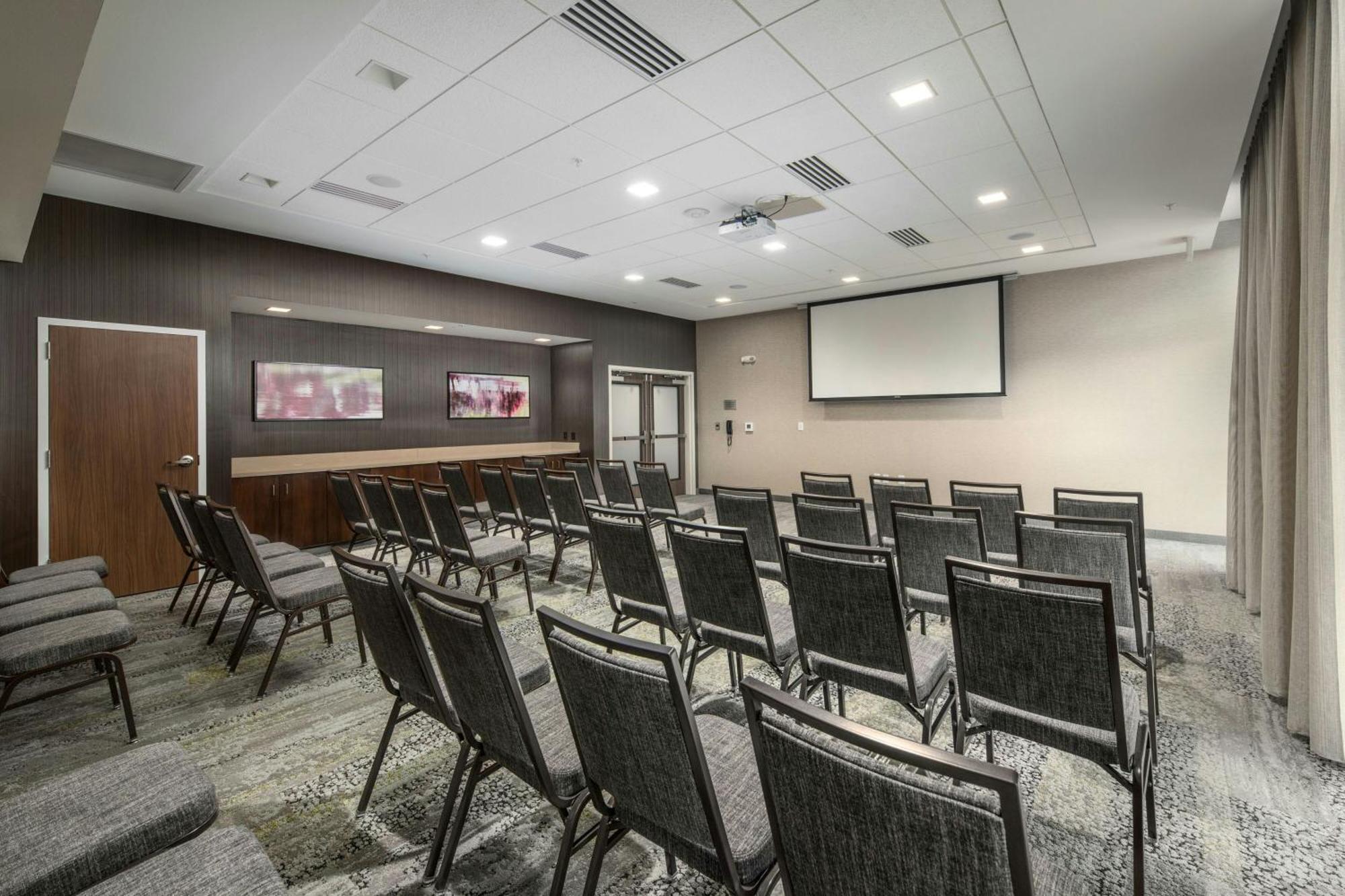 Courtyard By Marriott Russellville Luaran gambar